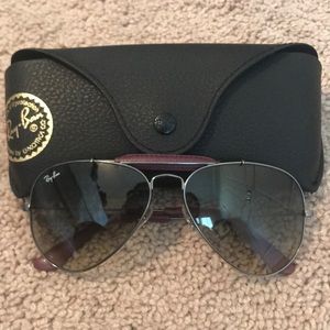 Ray Ban Leather Detail Aviator (RB 3422-Q)